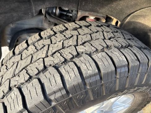 Used 2024 Chevrolet Silverado 3500 LTZ w/ LTZ Premium Package image 29