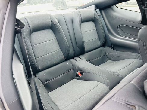 Used 2025 Ford Mustang Coupe RWD image 25