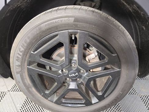 Certified 2024 Kia Telluride EX X-Line AWD/4WD image 10