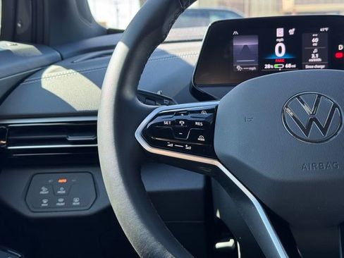 Used 2024 Volkswagen ID.4 Pro S image 22