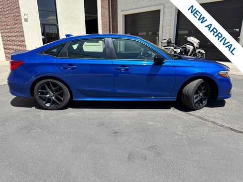 Used 2024 Honda Civic Sport image 8