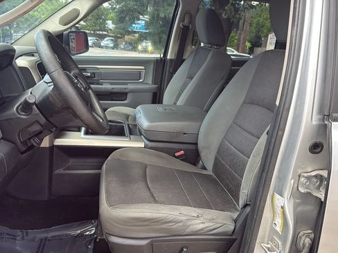 Used 2014 RAM 2500 SLT AWD/4WD image 13