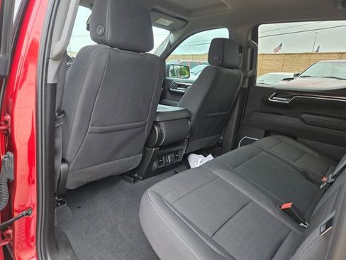 Used 2025 Chevrolet Silverado 1500 RST RWD image 8