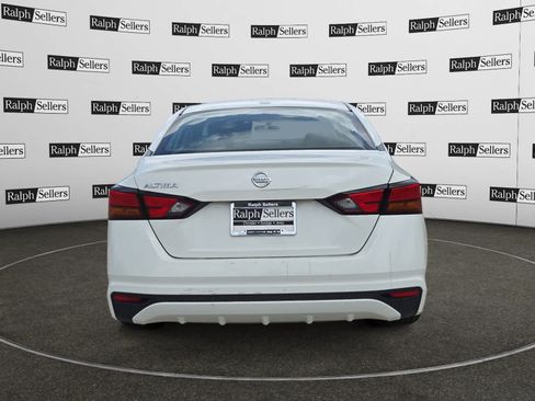 Used 2020 Nissan Altima 2.5 S FWD image 5