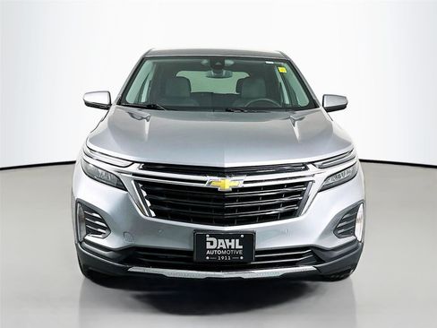 Used 2024 Chevrolet Equinox LT image 2