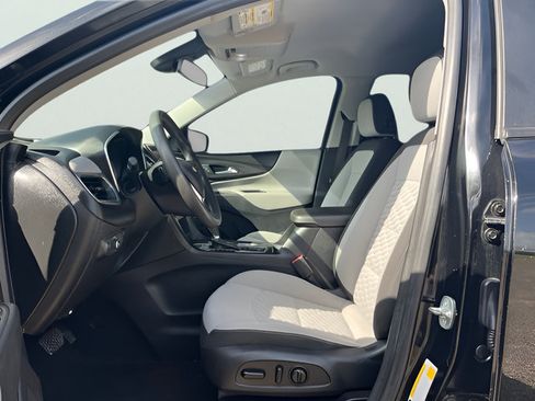 Used 2020 Chevrolet Equinox LS w/ LS Convenience Package AWD/4WD image 15