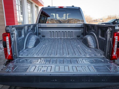 Used 2024 Ford F250 Lariat image 5