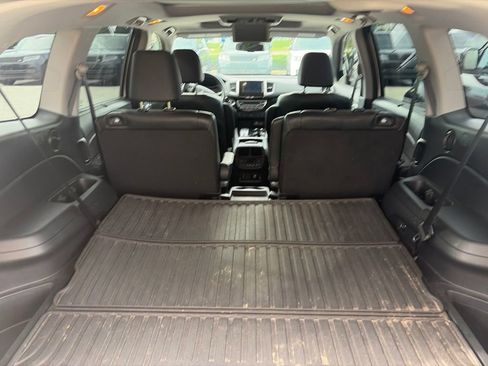 Used 2017 Honda Pilot Elite image 25