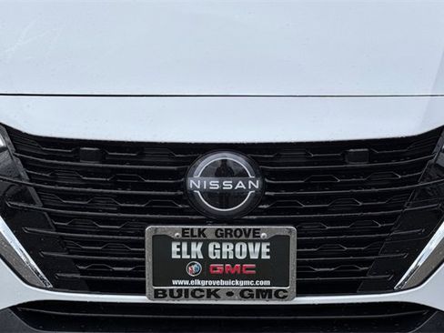 Used 2025 Nissan Sentra SV image 45