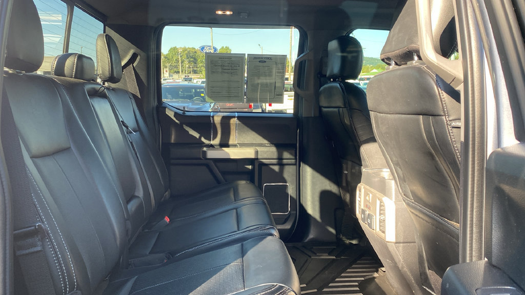 Used 2020 Ford F250 Lariat w/ Lariat Ultimate Package AWD/4WD image 13