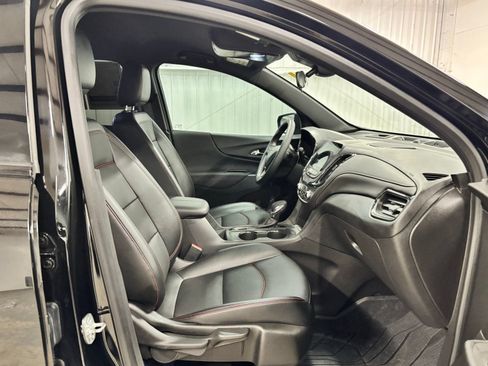 Used 2024 Chevrolet Equinox RS w/ RS Leather Package FWD image 21