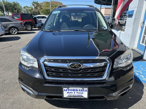 Used 2017 Subaru Forester 2.5i Premium w/ Protection Package #1 AWD/4WD image 9