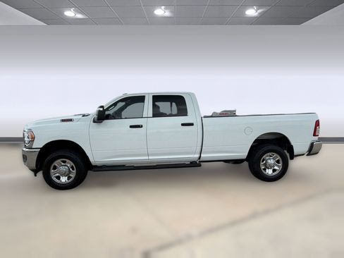 Used 2024 RAM 2500 Tradesman w/ Chrome Appearance Group image 2