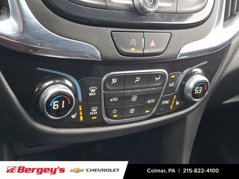 Certified 2022 Chevrolet Equinox Premier FWD image 18