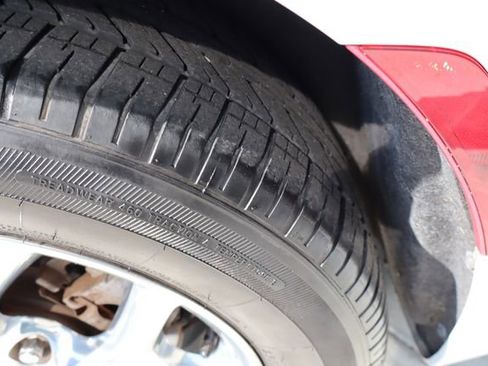 Used 2019 Chrysler Pacifica Limited w/ Advanced Safetytec Group FWD image 61