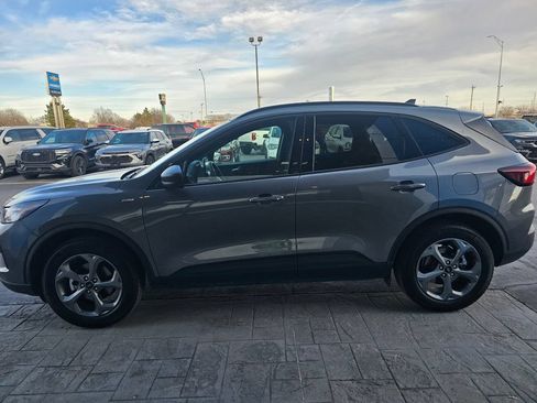 Used 2025 Ford Escape ST-Line AWD/4WD image 6
