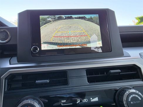 Certified 2025 Toyota 4Runner SR5 image 33