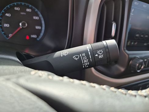 Used 2022 GMC Canyon Denali w/ Denali Black Edition Package image 36