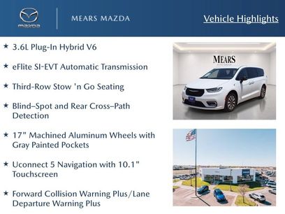 Used 2024 Chrysler Pacifica Limited