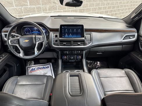 Used 2023 Chevrolet Tahoe Premier AWD/4WD image 11