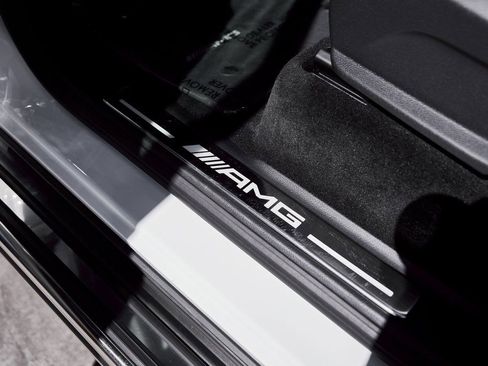 Used 2026 Mercedes-Benz G 63 AMG 4MATIC image 39