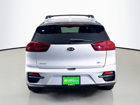 Used 2020 Kia Niro EX Premium image 8
