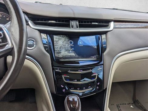 Used 2013 Cadillac XTS Premium FWD image 14