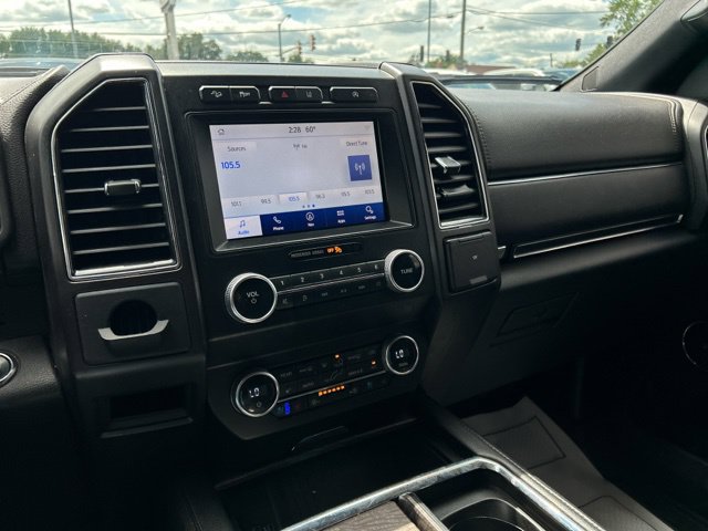 Used 2021 Ford Expedition Limited AWD/4WD image 38