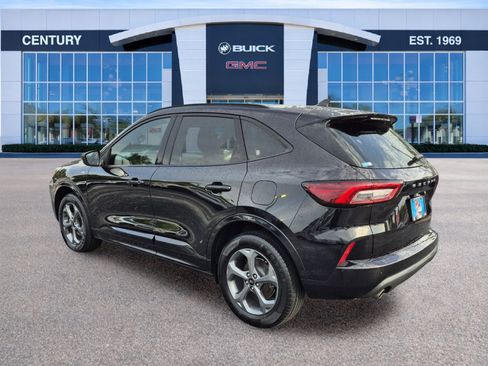 Used 2023 Ford Escape ST-Line AWD/4WD image 6