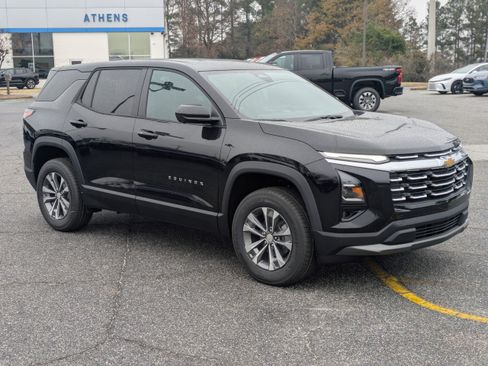 New 2026 Chevrolet Equinox LT w/ Safety and Technology Package image 2