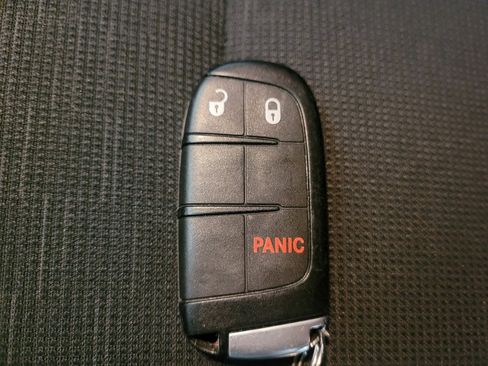 Used 2016 Jeep Grand Cherokee Laredo w/ Quick Order Package 23E image 32