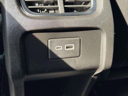 Used 2025 Chevrolet Blazer LT image 13