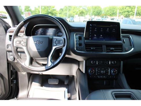 Used 2023 Chevrolet Tahoe Z71 w/ Luxury Package image 26