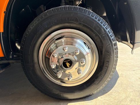 Used 2017 RAM 3500 Tradesman w/ Power & Remote Entry Group RWD image 28