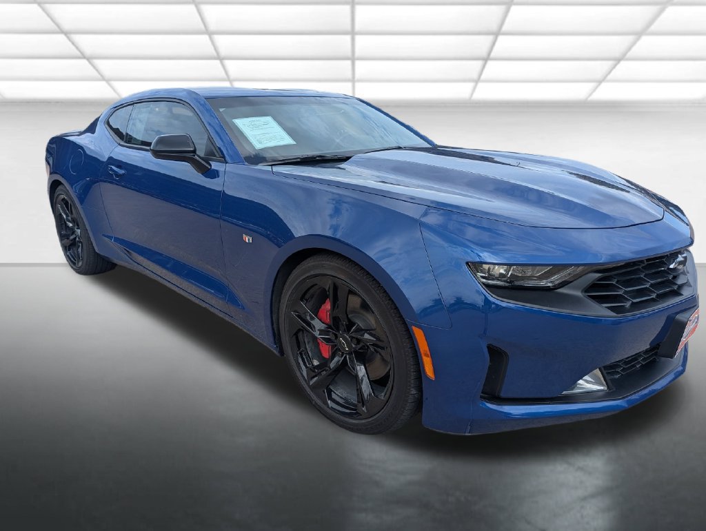Used 2024 Chevrolet Camaro LT w/ RS Package RWD image 1