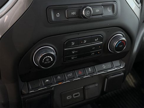 Used 2024 Chevrolet Silverado 1500 Custom Trail Boss image 19