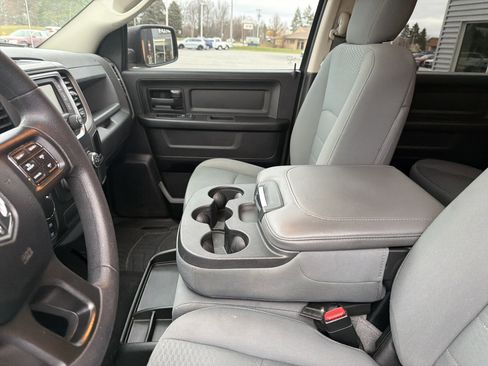 Used 2019 RAM 1500 Express image 15