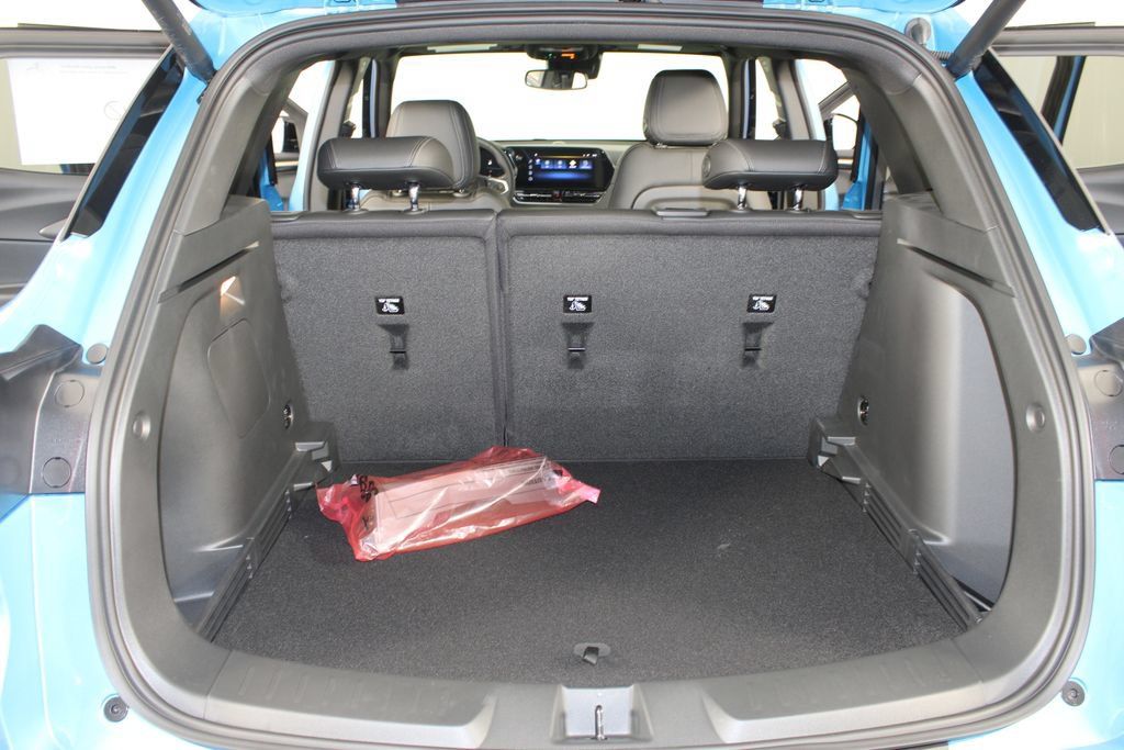 New 2026 Chevrolet TrailBlazer ACTIV w/ Convenience Package FWD image 17