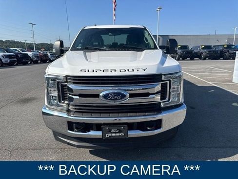 Used 2019 Ford F250 XL w/ STX Appearance Package AWD/4WD image 2