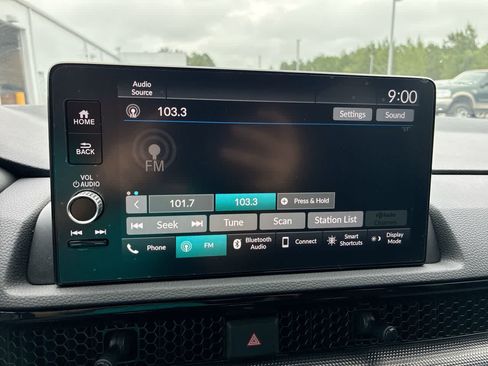 Used 2025 Honda CR-V EX-L image 13