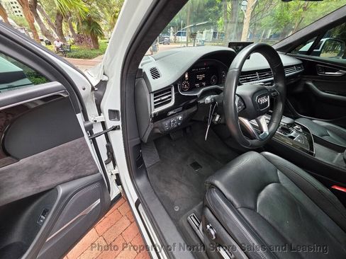 Used 2018 Audi Q7 3.0T Prestige w/ Prestige Package AWD/4WD image 56