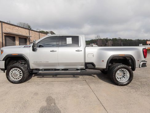 Used 2021 GMC Sierra 3500 Denali w/ Denali Ultimate Package image 5