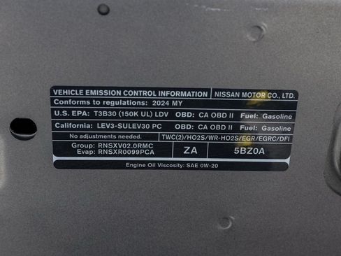 Used 2024 Nissan Sentra S FWD image 32