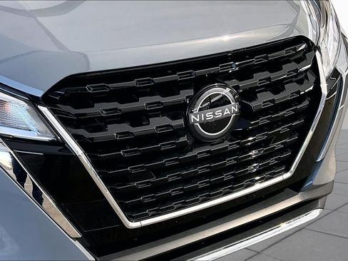 Certified 2023 Nissan Kicks SV FWD image 29