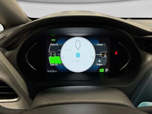 Used 2017 Chevrolet Bolt LT image 8