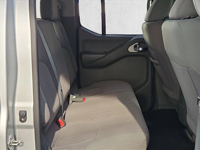 Used 2016 Nissan Frontier SV w/ SV Value Truck Package RWD image 17