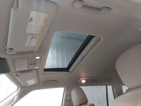 Certified 2024 Nissan Armada SL w/ Captain's Chairs Package image 33