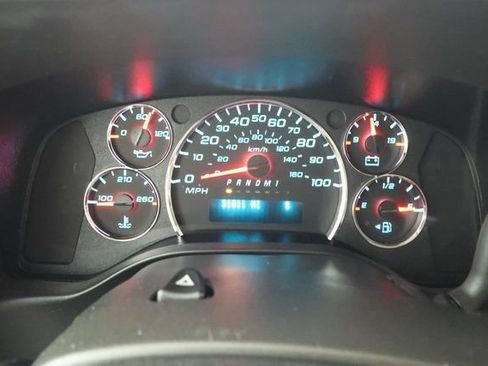 Used 2024 Chevrolet Express 3500 LT w/ LT Preferred Equipment Group image 11