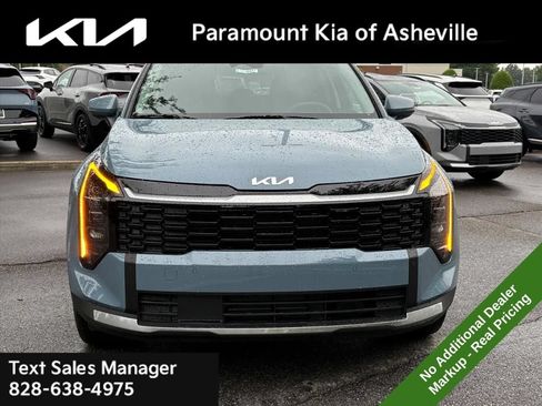 New 2026 Kia Sportage S AWD/4WD image 2