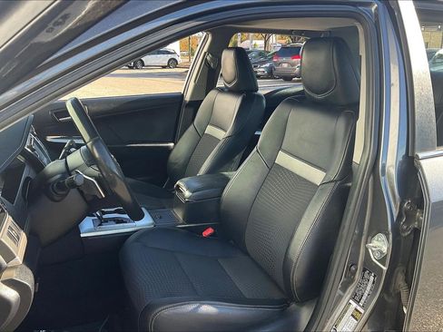 Used 2012 Toyota Camry SE image 29